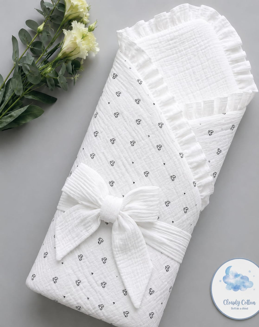 Premium Muslin Cotton Quilted/Non Quilted Blanket - Black Heart (95 x 95 cm)